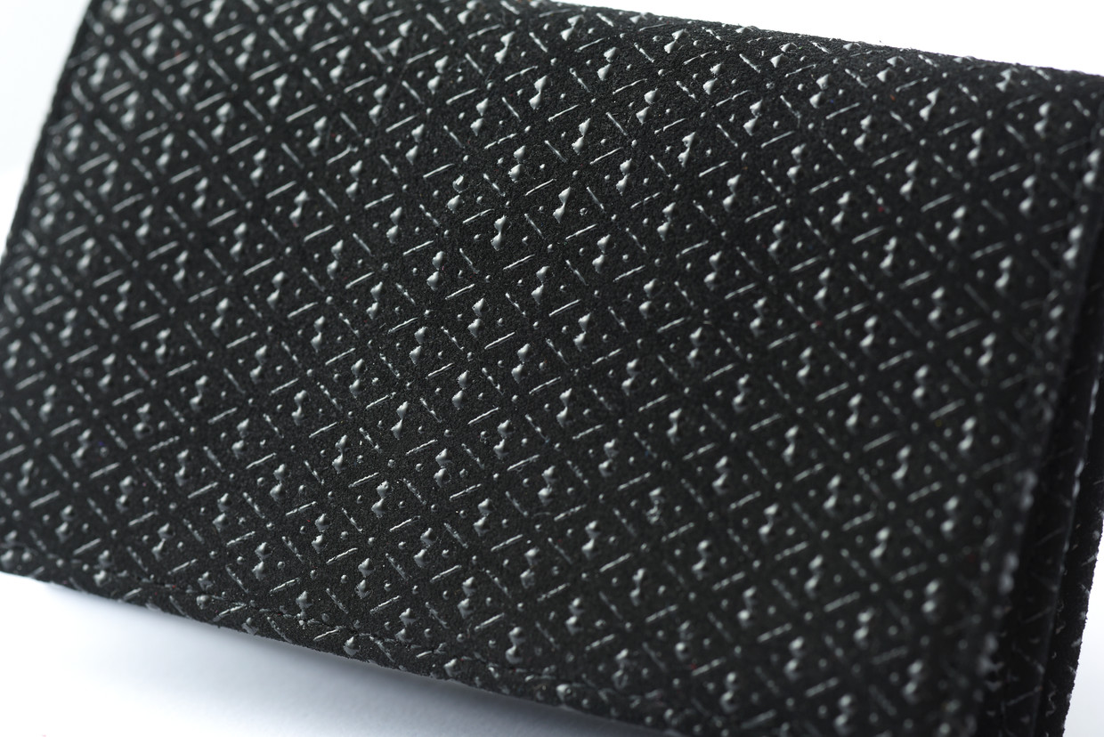 名刺入れ　印伝の山本