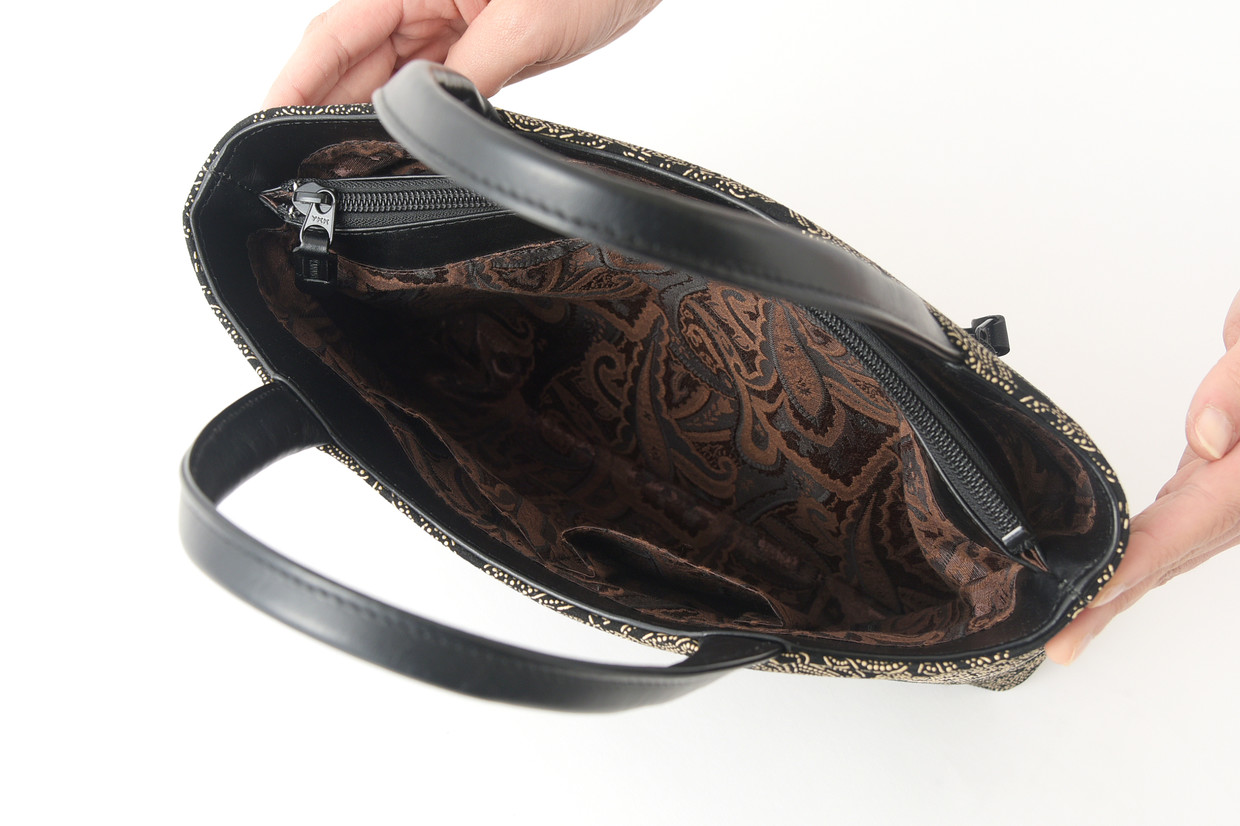 【美品】高級 印傳の山本 黒 ハンドバッグ 和装バック 印傳の山本 - 製品紹介 - 5031 手提げバッグ Handbag