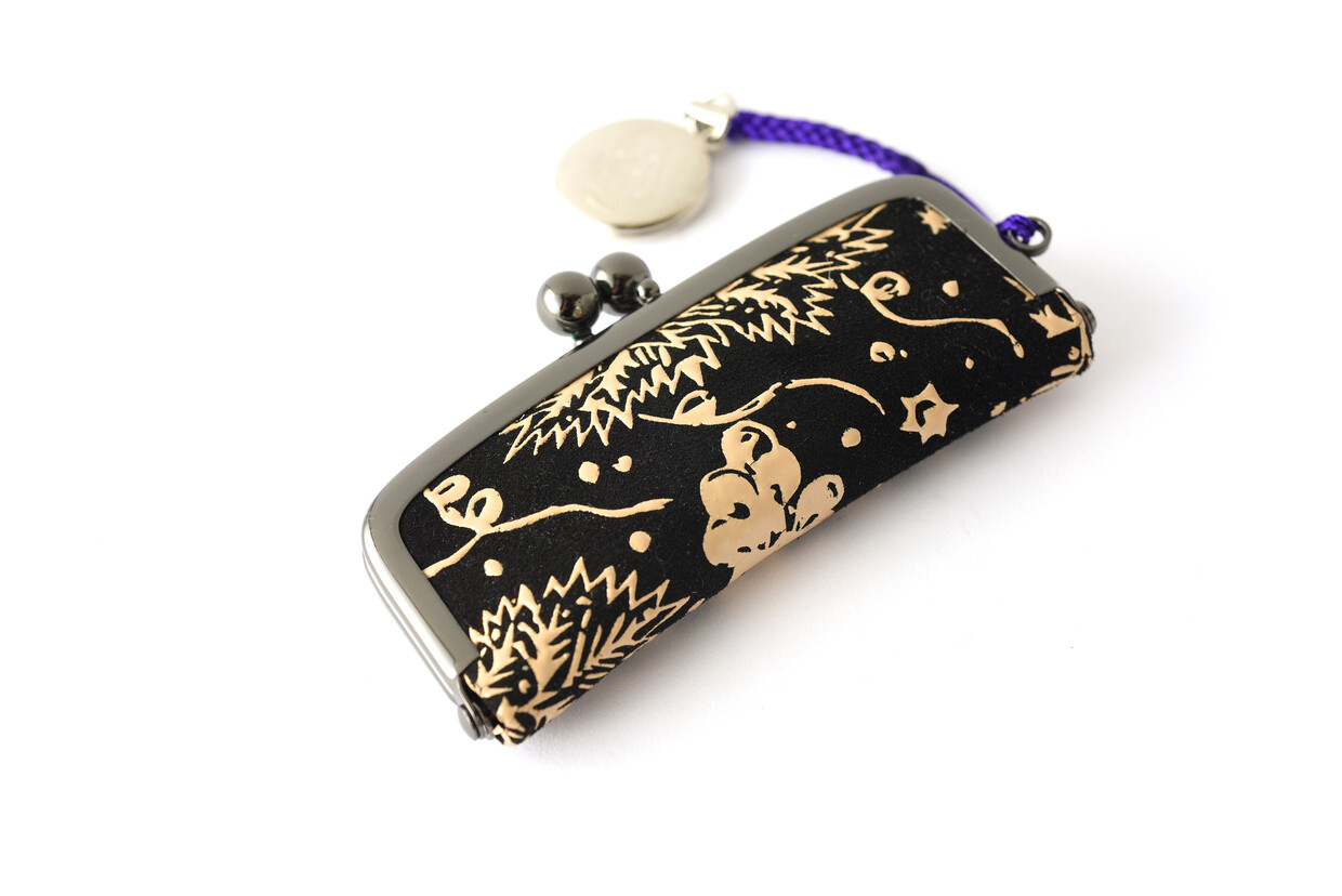 純銀コレクション国宝-平安鎌倉、ケース含め、約5kg グロワール パスケース（縦型5面窓付）：グロワール：レイメイ藤井